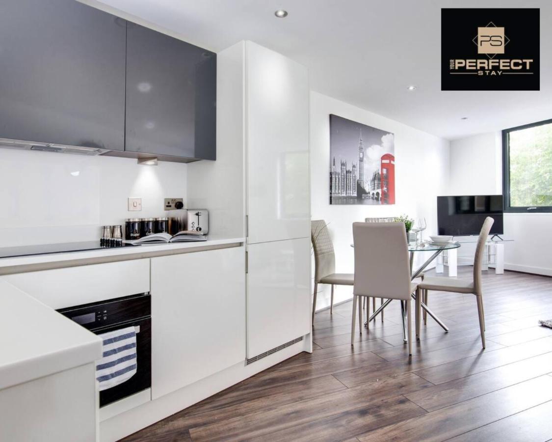 Luxe Modern Apartment By Your Perfect Stay Short Lets Бирмингем Экстерьер фото