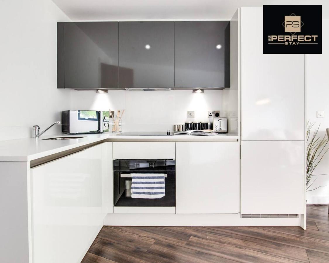 Luxe Modern Apartment By Your Perfect Stay Short Lets Бирмингем Экстерьер фото