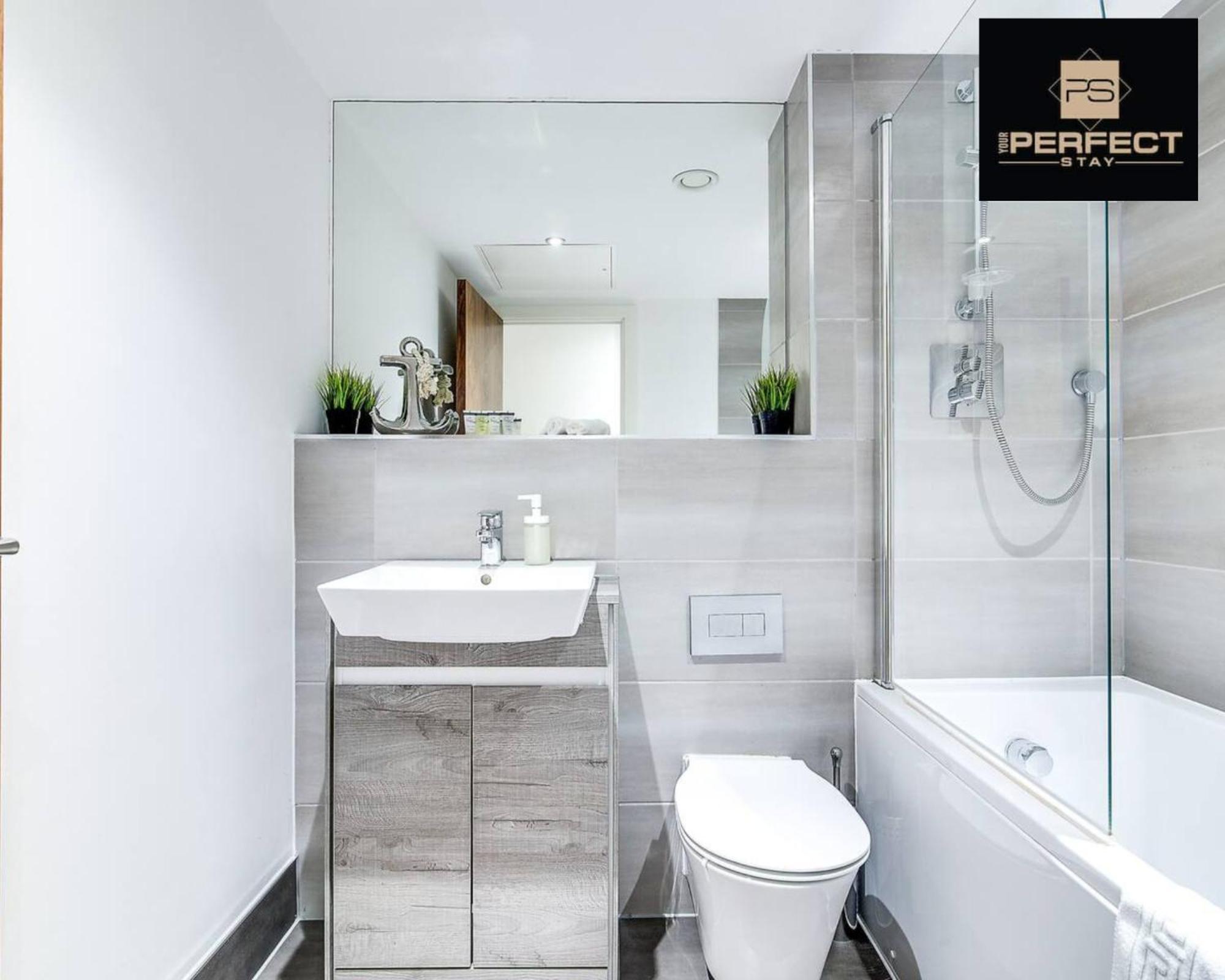 Luxe Modern Apartment By Your Perfect Stay Short Lets Бирмингем Экстерьер фото